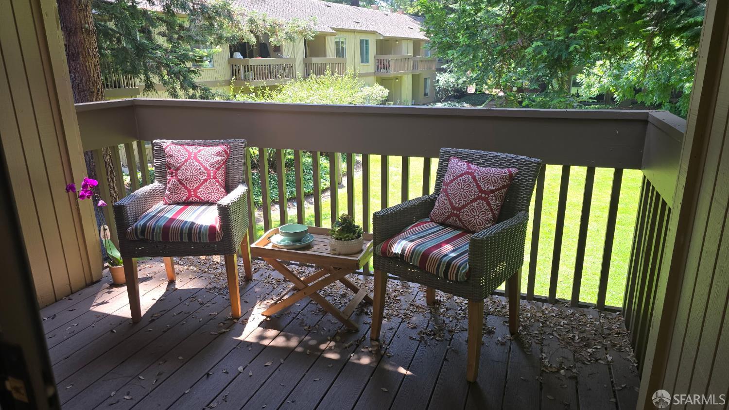 Detail Gallery Image 7 of 34 For 505 Cypress Point Dr #40,  Mountain View,  CA 94043 - 1 Beds | 1 Baths