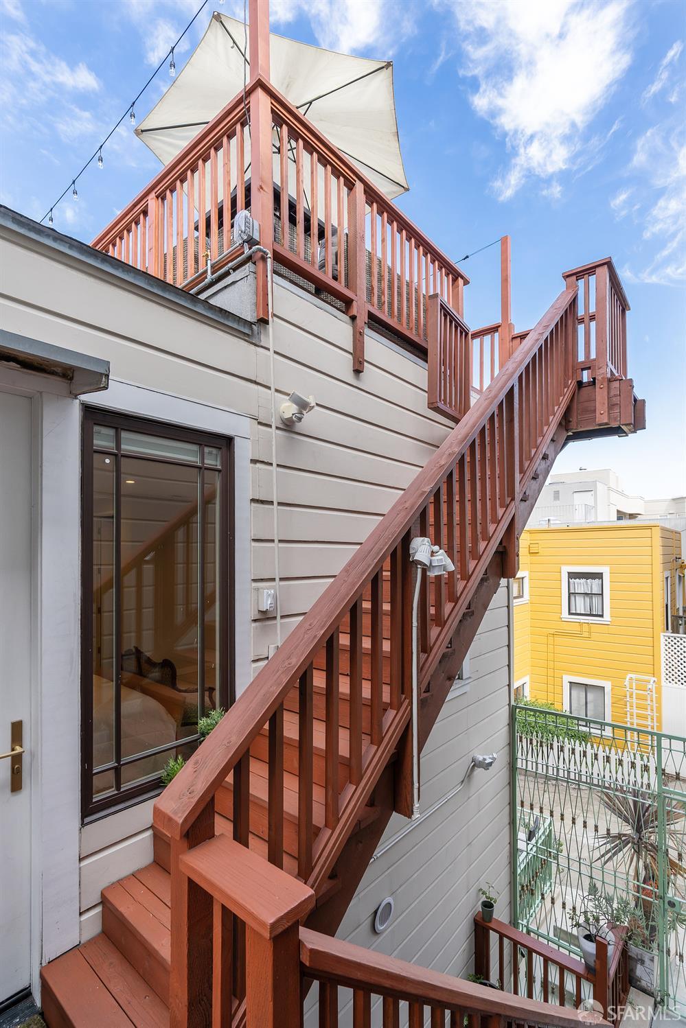 Detail Gallery Image 40 of 44 For 1159 Pacific Ave, San Francisco,  CA 94133 - 5 Beds | 4/1 Baths