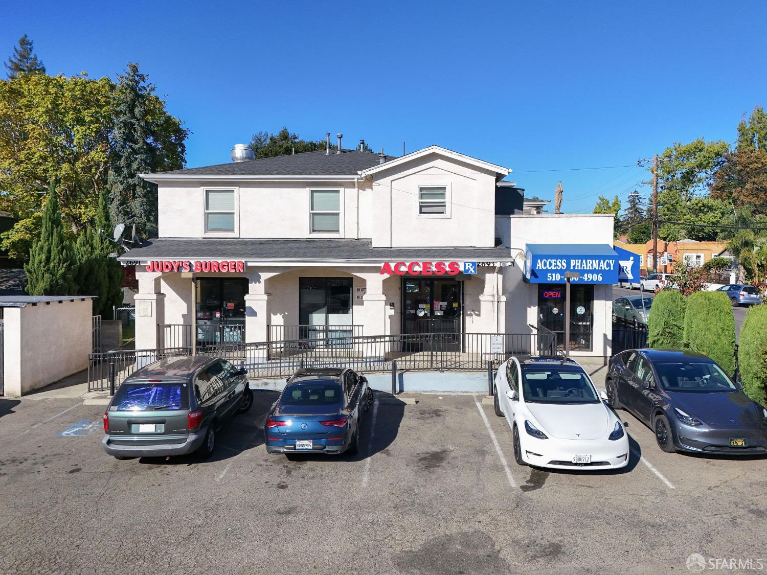 Detail Gallery Image 4 of 11 For 2655 Fruitvale Ave, Oakland,  CA 94601 - – Beds | – Baths