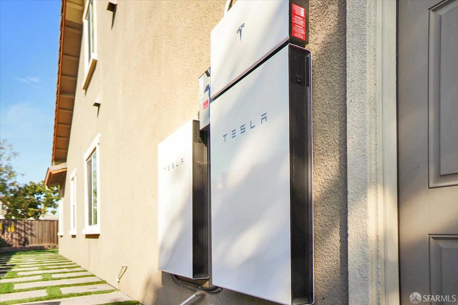 Detail Gallery Image 25 of 32 For 109 Clear Lake Ct, Oakley,  CA 94561 - 6 Beds | 4/1 Baths