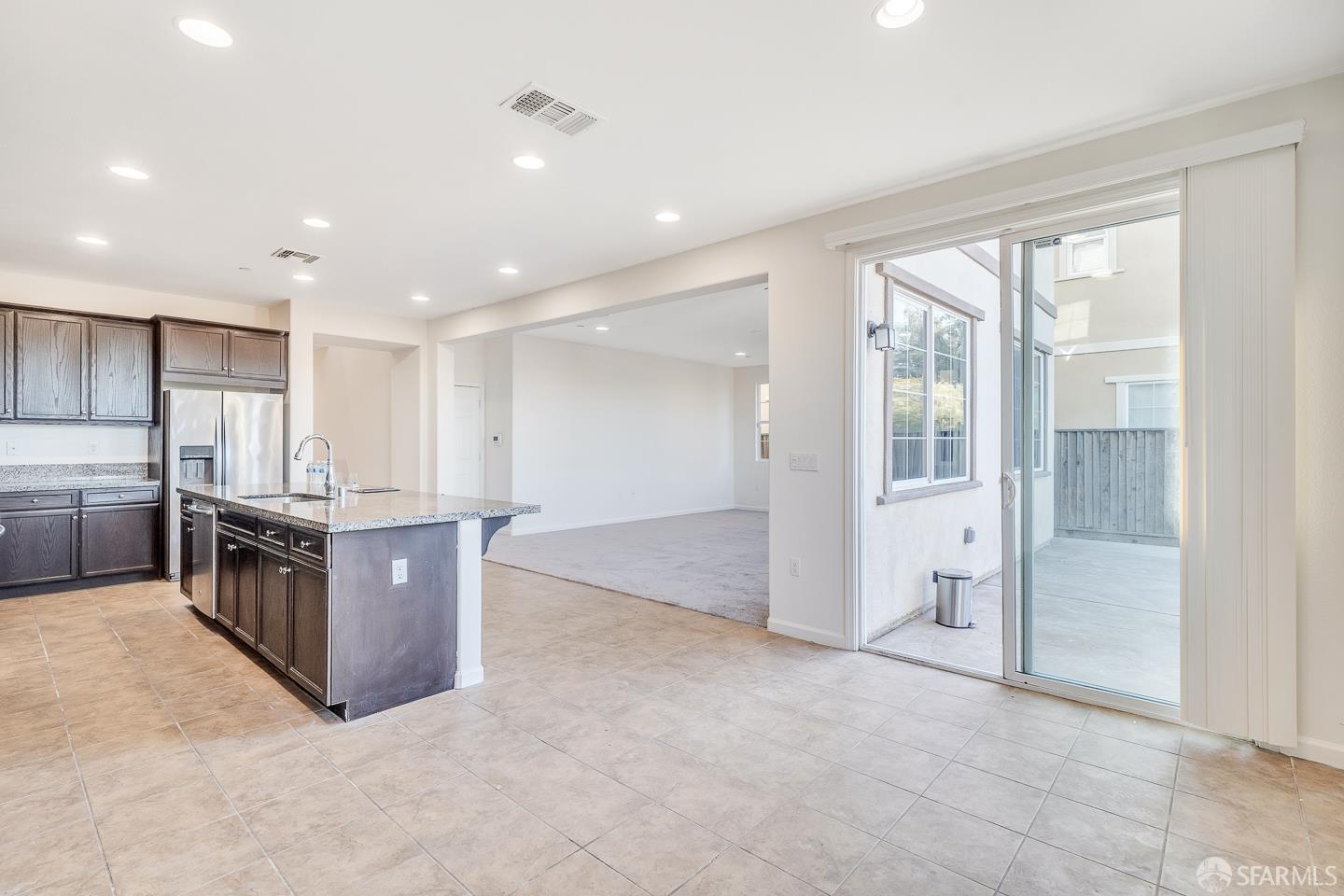 Detail Gallery Image 13 of 35 For 4747 Dundee St, Antioch,  CA 94531 - 4 Beds | 3 Baths