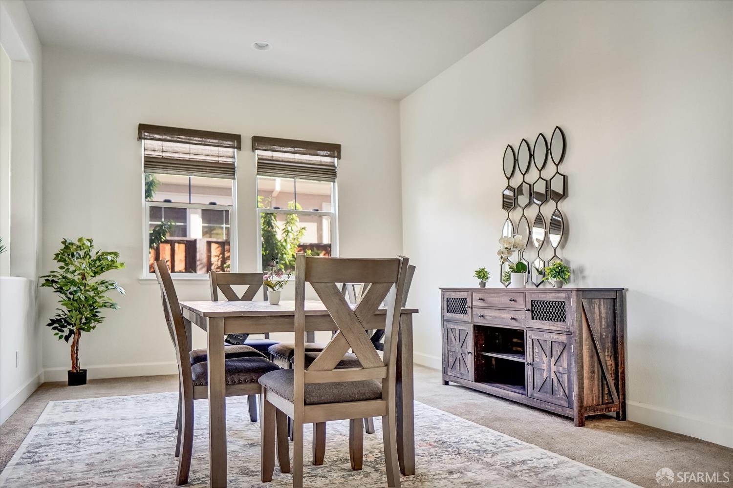 Detail Gallery Image 9 of 32 For 109 Clear Lake Ct, Oakley,  CA 94561 - 6 Beds | 4/1 Baths