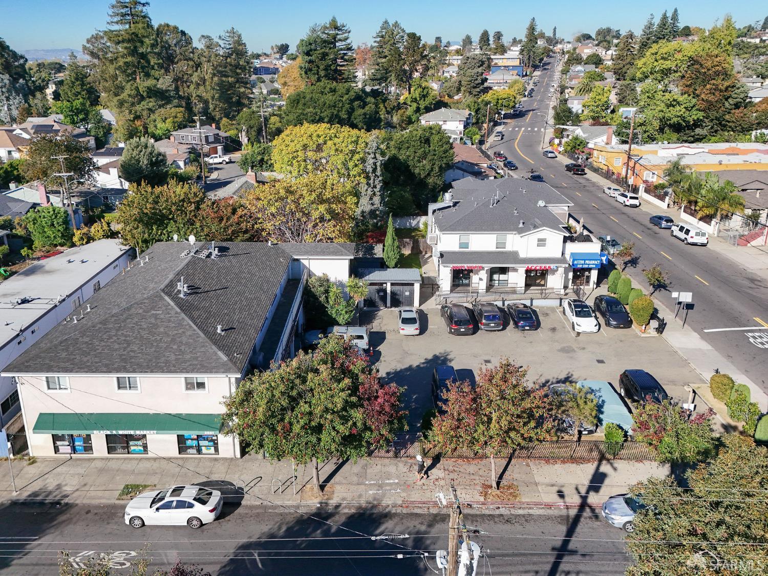 Detail Gallery Image 2 of 11 For 2655 Fruitvale Ave, Oakland,  CA 94601 - – Beds | – Baths