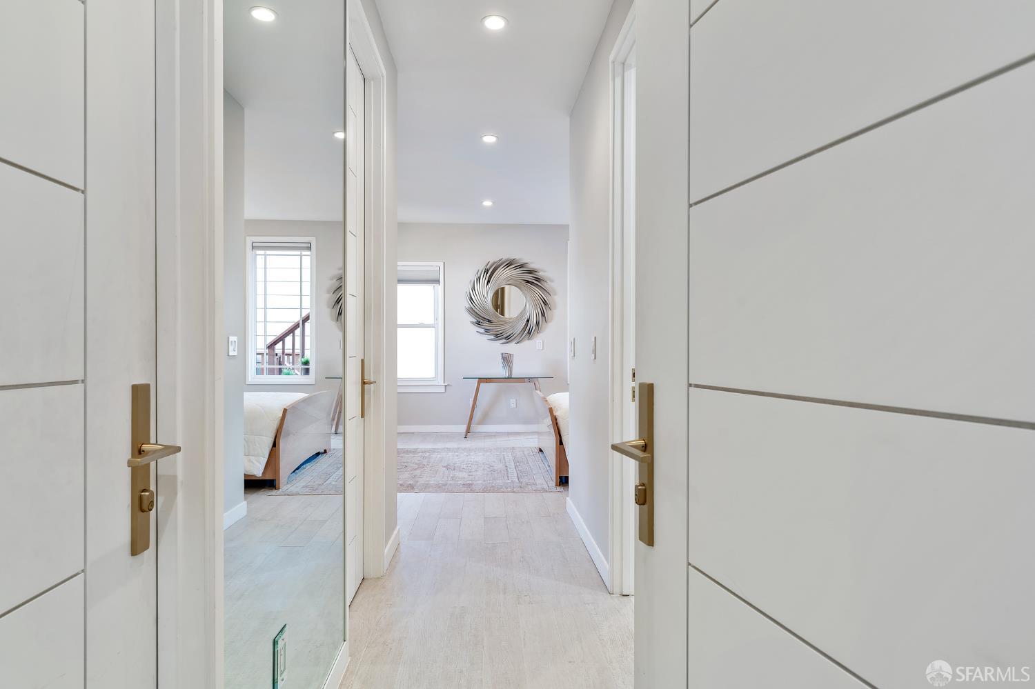 Detail Gallery Image 29 of 44 For 1159 Pacific Ave, San Francisco,  CA 94133 - 5 Beds | 4/1 Baths