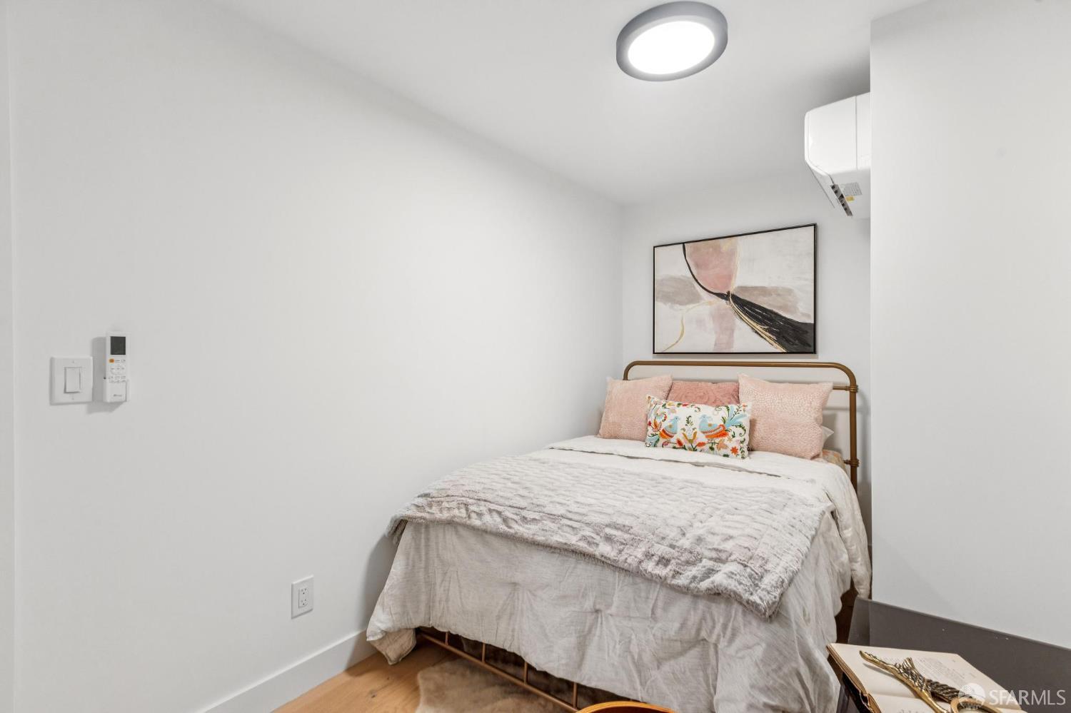 Detail Gallery Image 34 of 40 For 108 Albion St a,  San Francisco,  CA 94110 - 2 Beds | 1 Baths