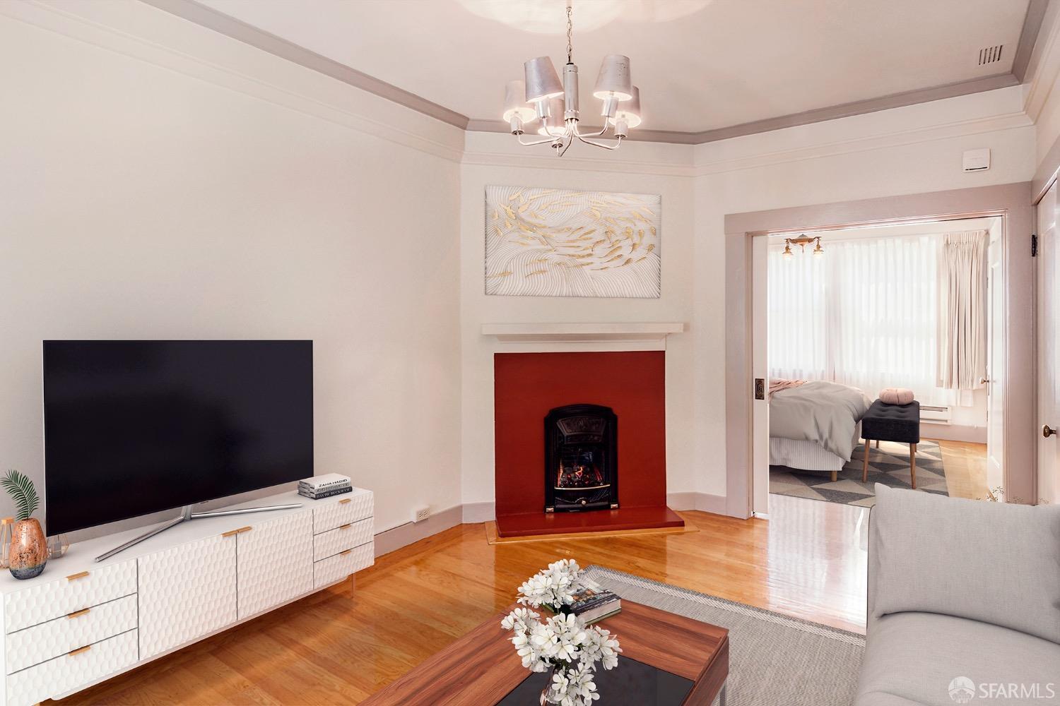 Detail Gallery Image 2 of 23 For 1463 Hyde St, San Francisco,  CA 94109 - 1 Beds | 1 Baths