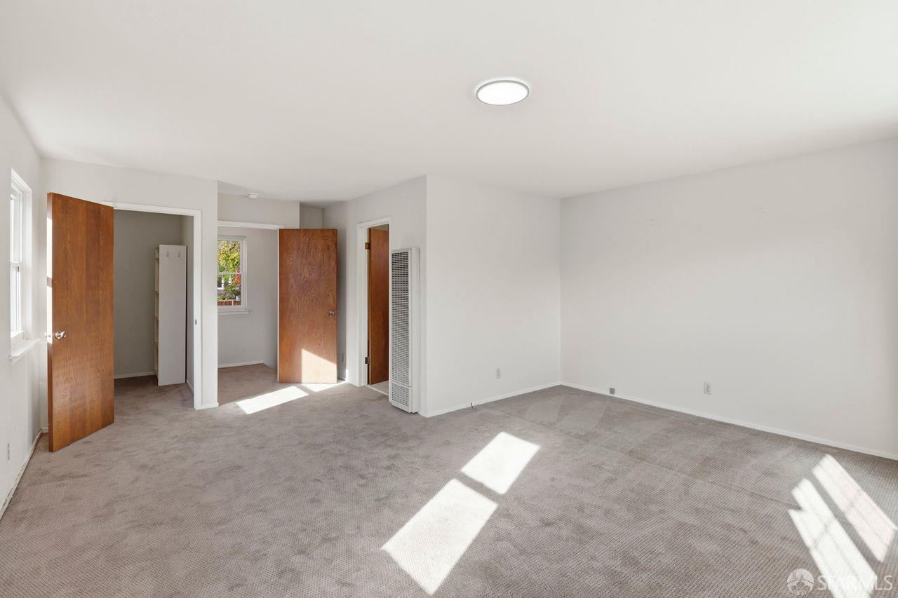Detail Gallery Image 20 of 41 For 170 Hillview Ave, Redwood City,  CA 94062 - 3 Beds | 2 Baths