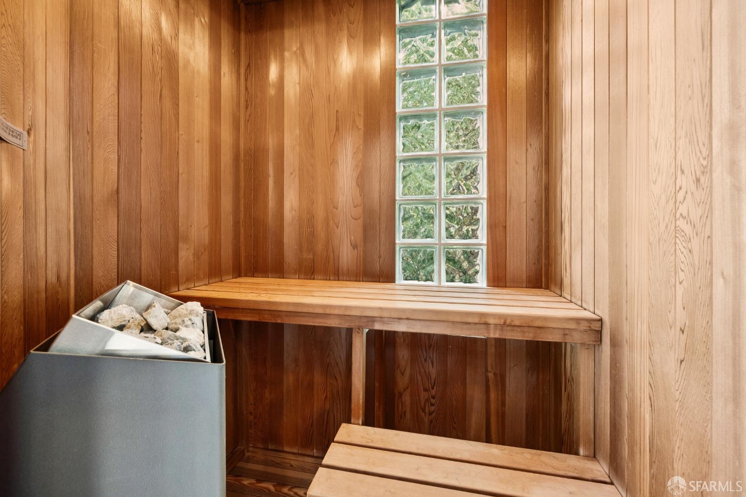 Detail Gallery Image 44 of 67 For 722 Jacaranda Cir, Hillsborough,  CA 94010 - 5 Beds | 4 Baths