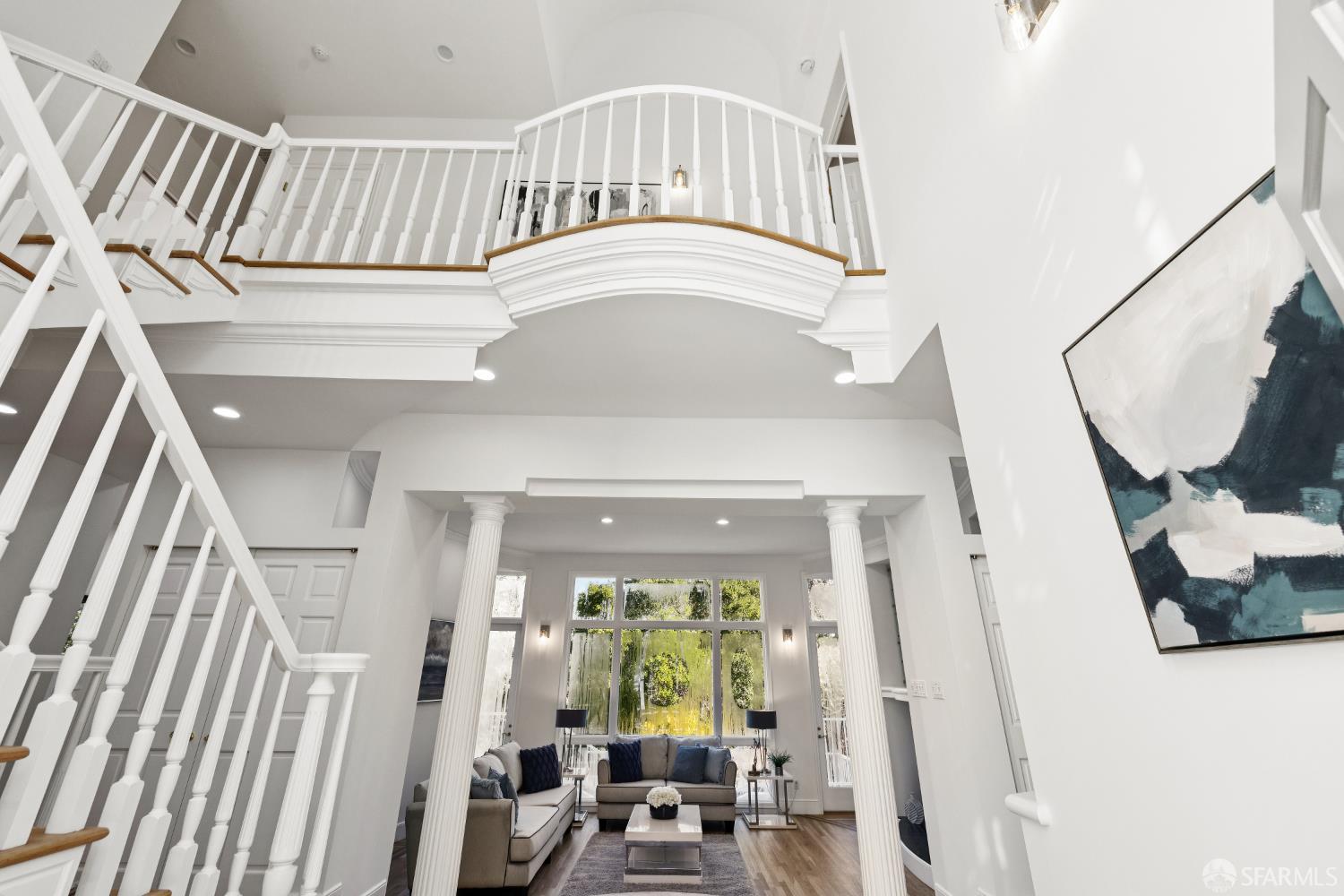 Detail Gallery Image 8 of 67 For 722 Jacaranda Cir, Hillsborough,  CA 94010 - 5 Beds | 4 Baths