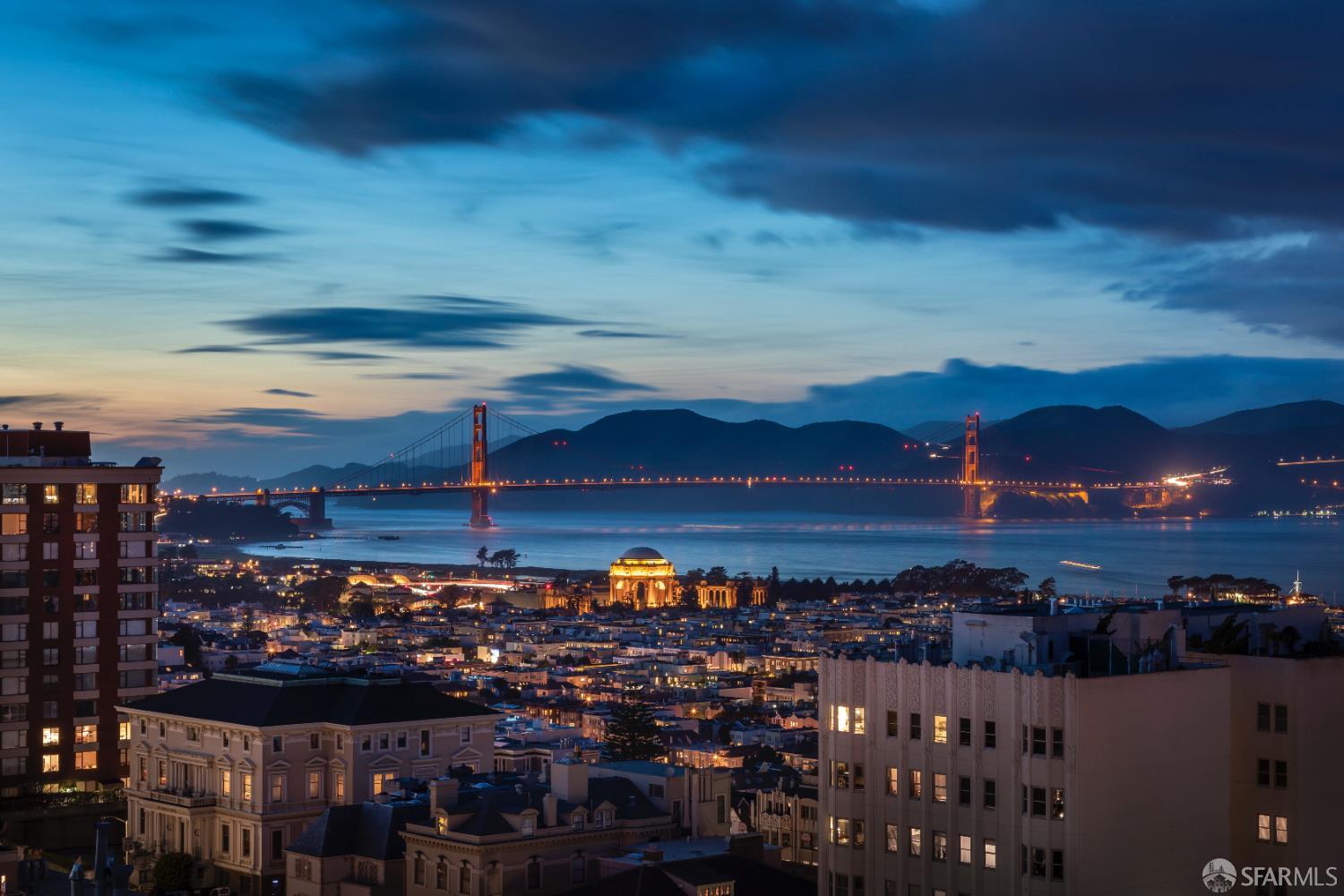 Detail Gallery Image 9 of 33 For 2100 Pacific Ave #10,  San Francisco,  CA 94115 - 3 Beds | 3/1 Baths