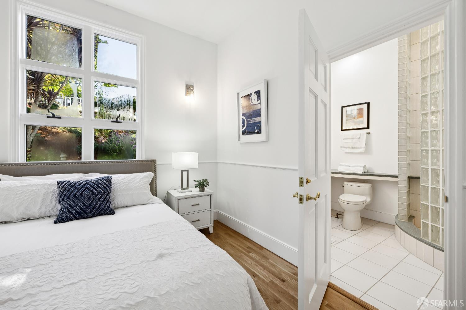 Detail Gallery Image 30 of 67 For 722 Jacaranda Cir, Hillsborough,  CA 94010 - 5 Beds | 4 Baths