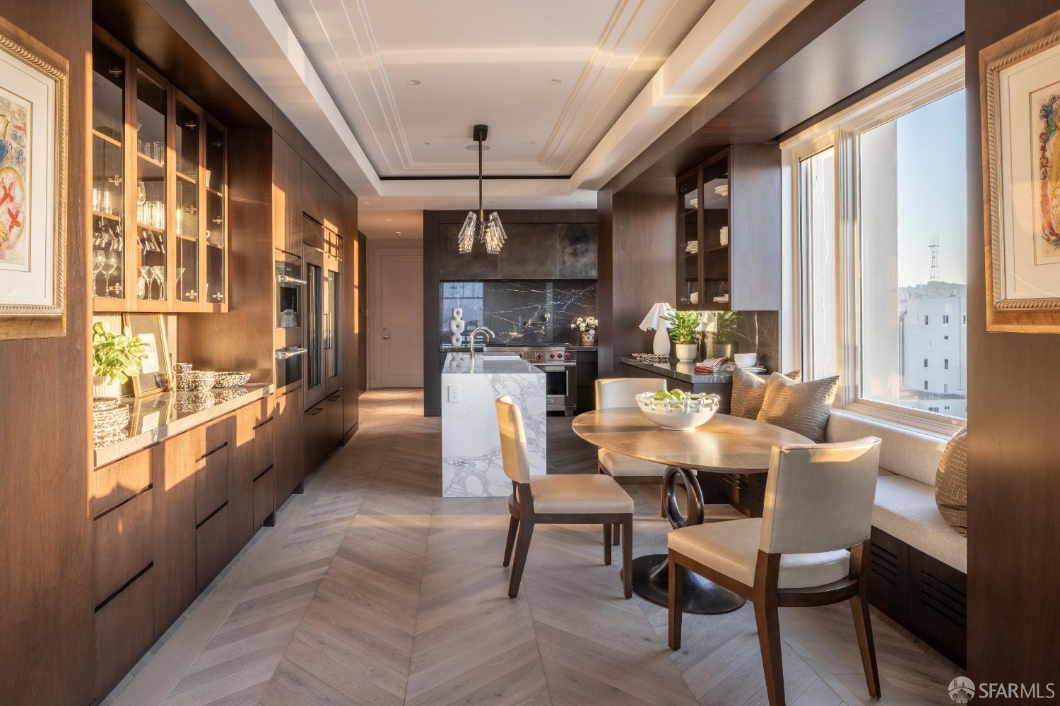 Detail Gallery Image 10 of 33 For 2100 Pacific Ave #10,  San Francisco,  CA 94115 - 3 Beds | 3/1 Baths