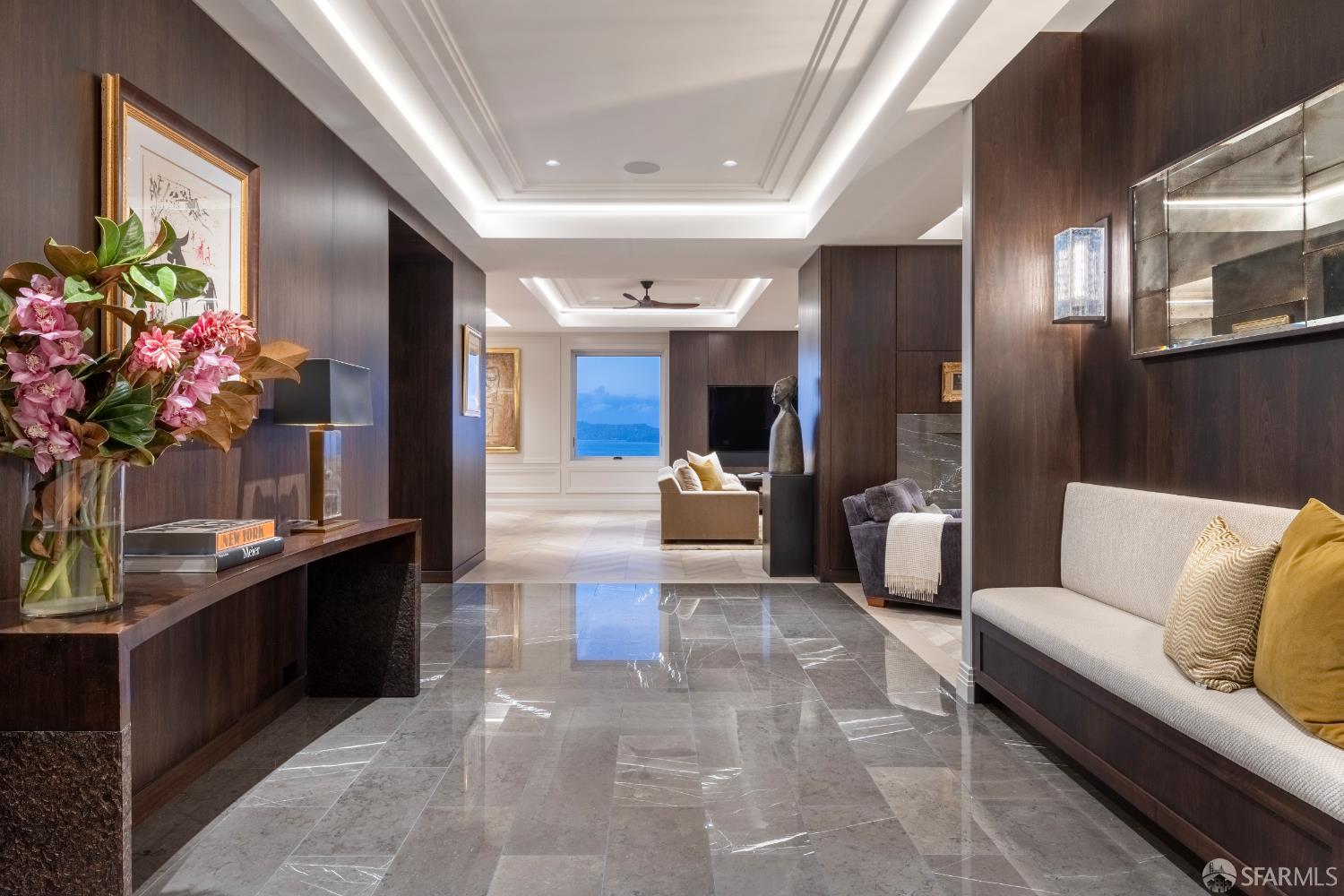 Detail Gallery Image 24 of 33 For 2100 Pacific Ave #10,  San Francisco,  CA 94115 - 3 Beds | 3/1 Baths