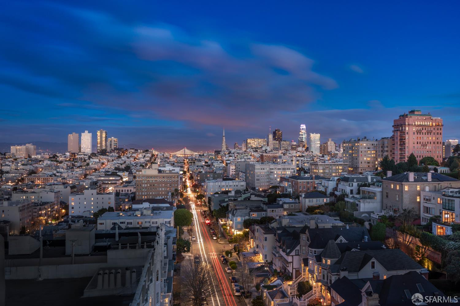Detail Gallery Image 18 of 33 For 2100 Pacific Ave #10,  San Francisco,  CA 94115 - 3 Beds | 3/1 Baths