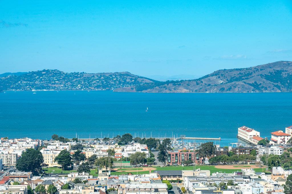 Photo #11: 425086901 Listing: Photo #11