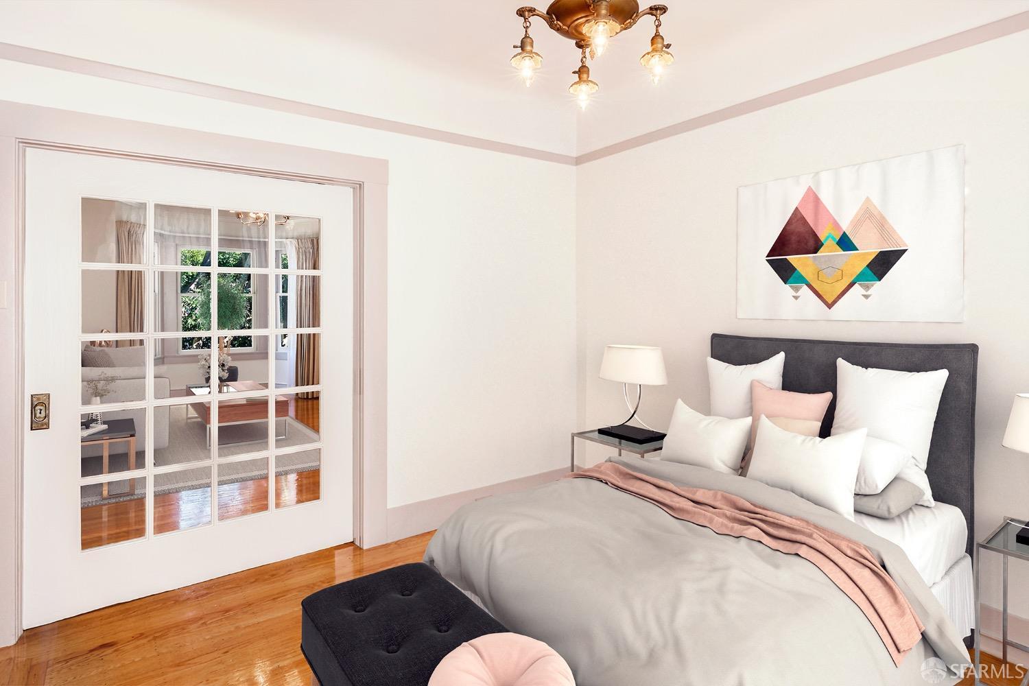 Detail Gallery Image 6 of 23 For 1463 Hyde St, San Francisco,  CA 94109 - 1 Beds | 1 Baths