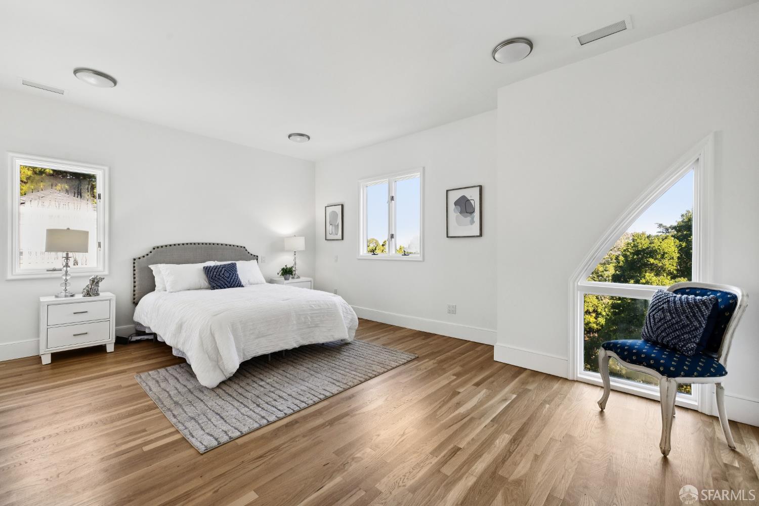 Detail Gallery Image 51 of 67 For 722 Jacaranda Cir, Hillsborough,  CA 94010 - 5 Beds | 4 Baths