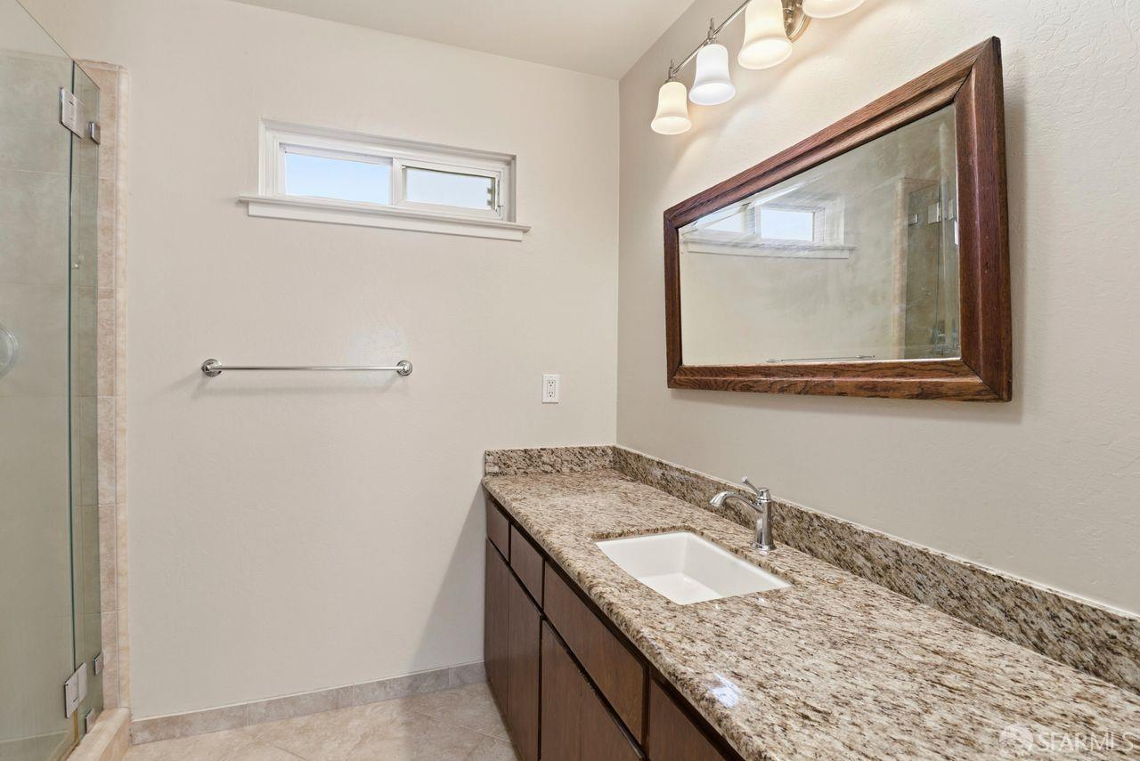 Detail Gallery Image 21 of 41 For 170 Hillview Ave, Redwood City,  CA 94062 - 3 Beds | 2 Baths
