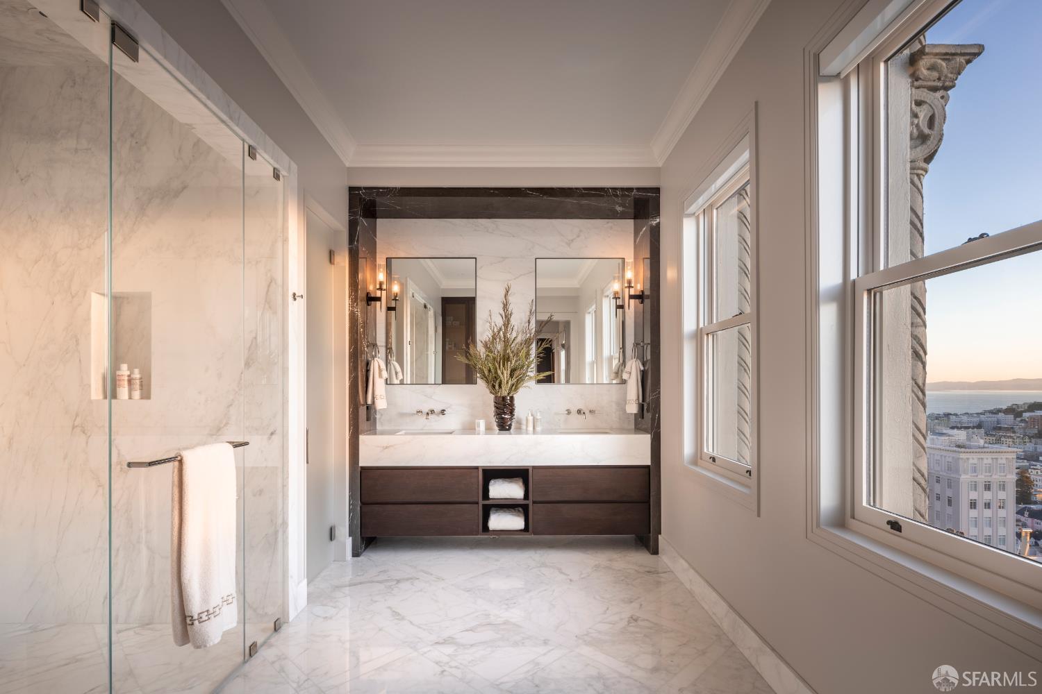 Detail Gallery Image 20 of 33 For 2100 Pacific Ave #10,  San Francisco,  CA 94115 - 3 Beds | 3/1 Baths