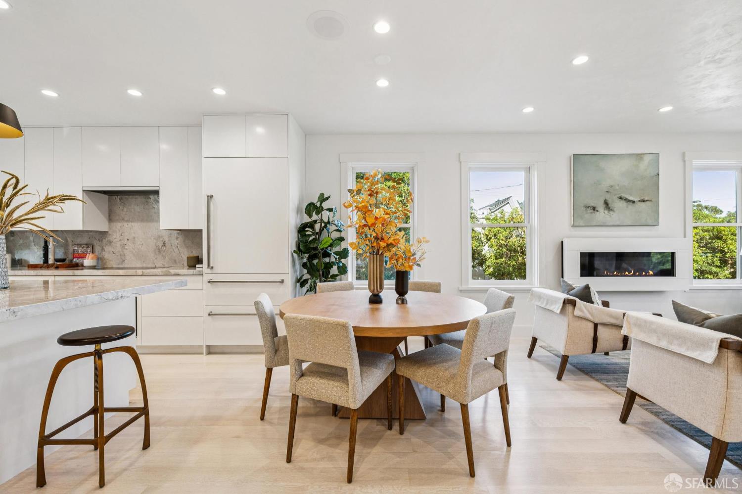 Detail Gallery Image 13 of 53 For 95 Nordhoff St, San Francisco,  CA 94131 - 4 Beds | 5 Baths