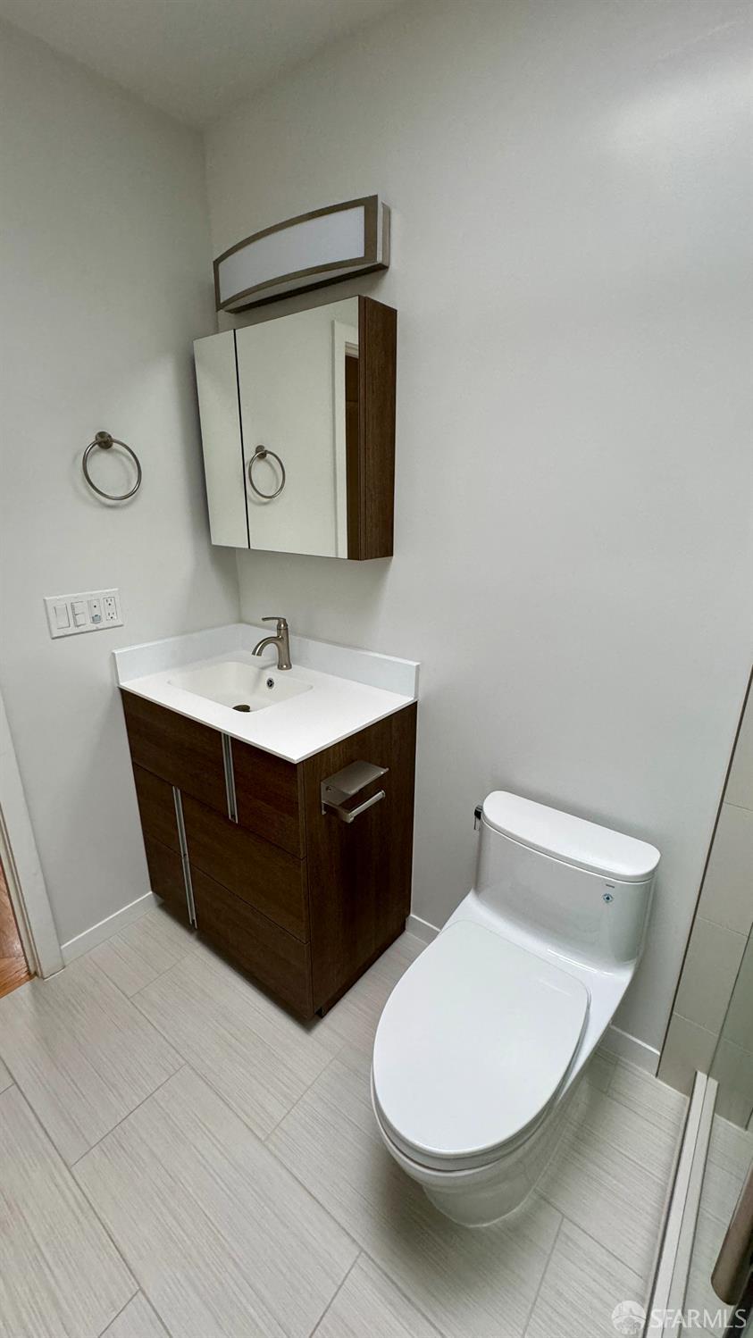 Detail Gallery Image 16 of 27 For 177 Meadowbrook Dr, San Francisco,  CA 94132 - 2 Beds | 2 Baths