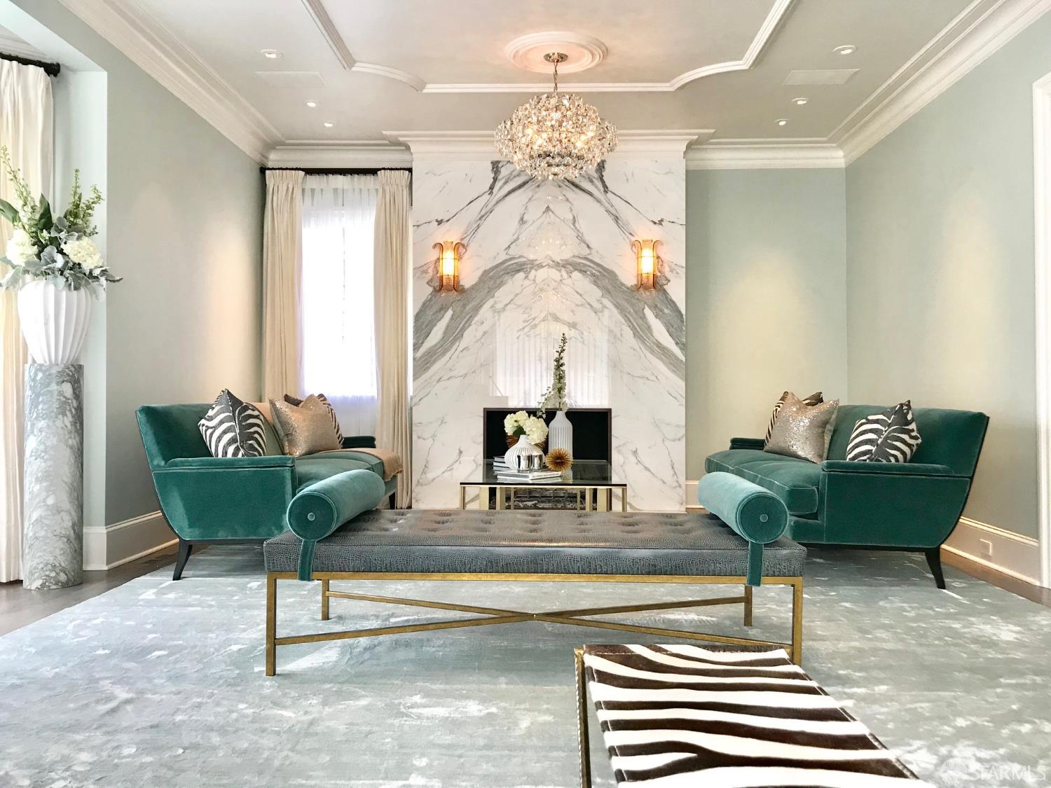 Detail Gallery Image 3 of 40 For 2828 Divisadero St, San Francisco,  CA 94123 - 4 Beds | 5/1 Baths