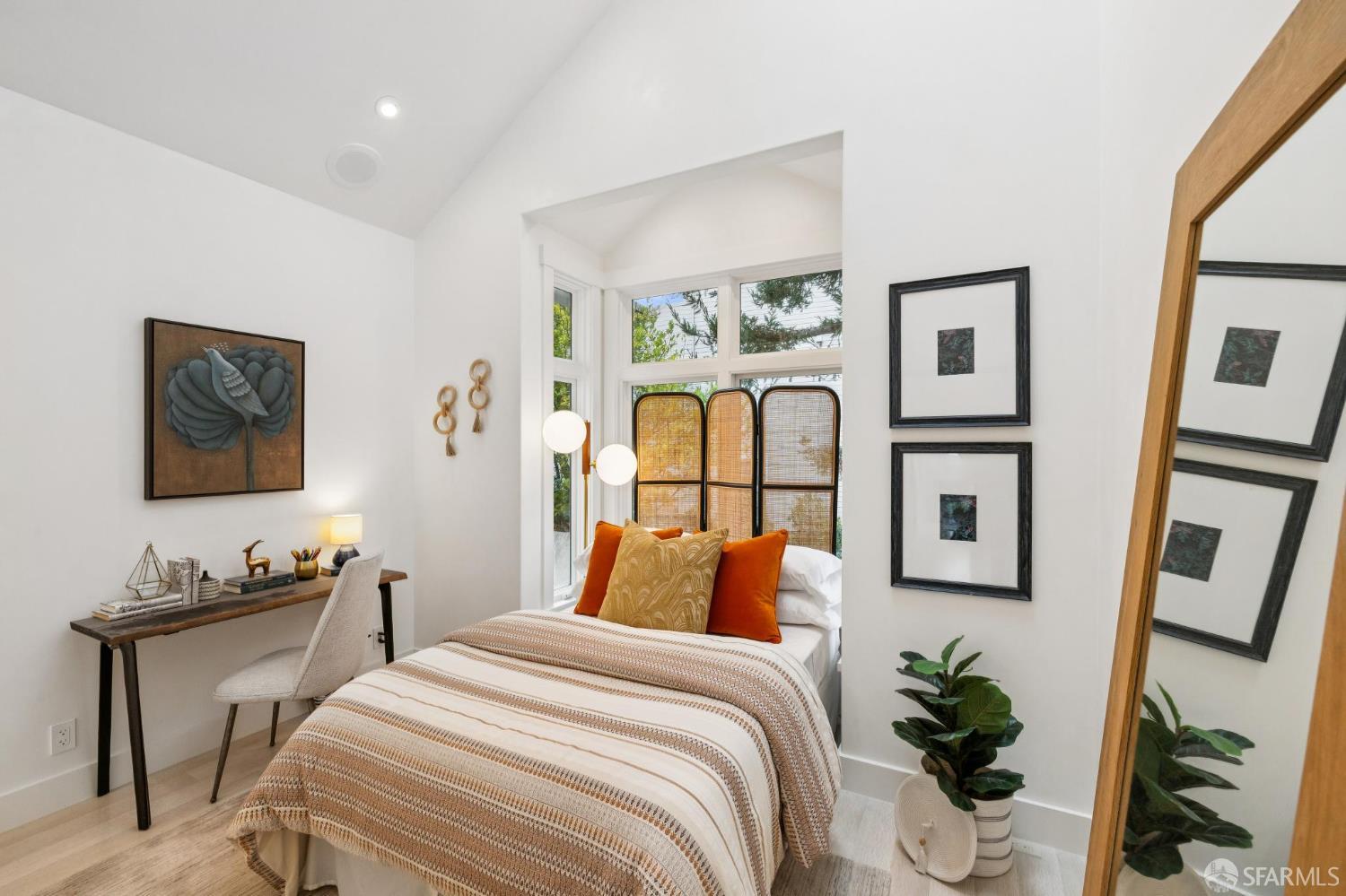 Detail Gallery Image 38 of 53 For 95 Nordhoff St, San Francisco,  CA 94131 - 4 Beds | 5 Baths