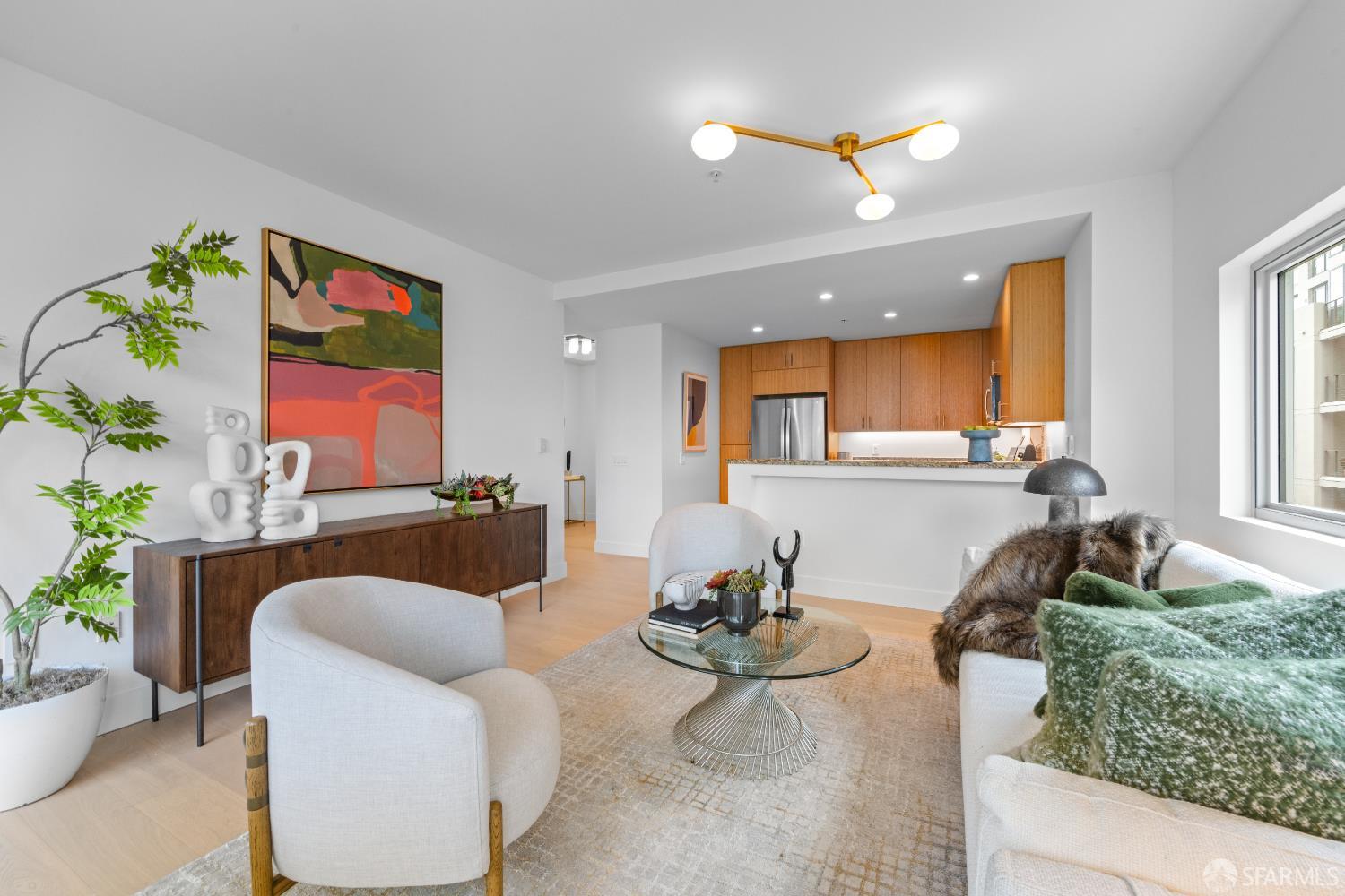 Photo #9: 425075964 Listing: Photo #9