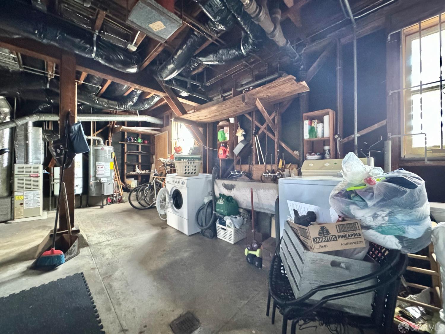 Detail Gallery Image 12 of 13 For 1724 Judah St, San Francisco,  CA 94122 - – Beds | – Baths