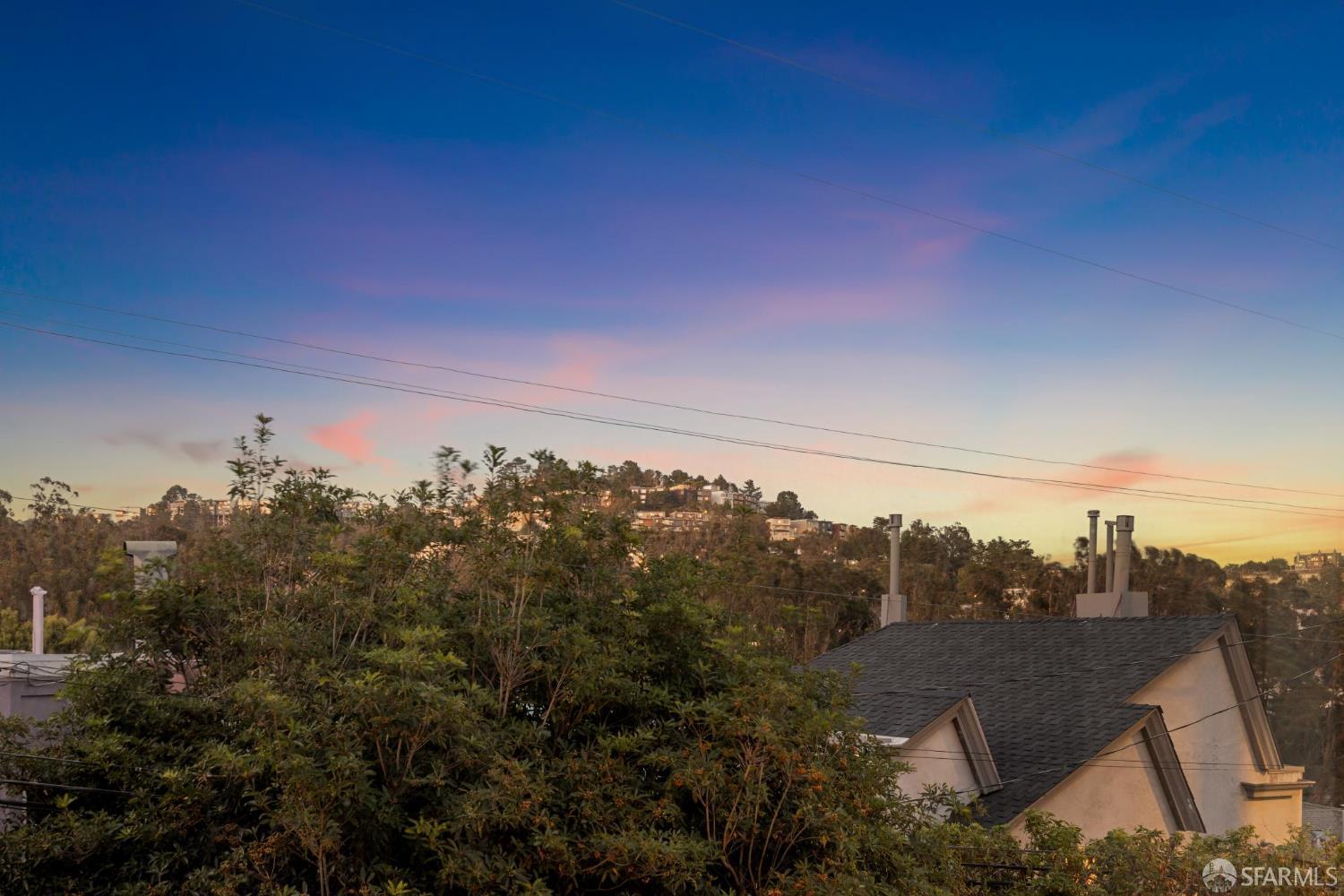 Detail Gallery Image 12 of 53 For 95 Nordhoff St, San Francisco,  CA 94131 - 4 Beds | 5 Baths