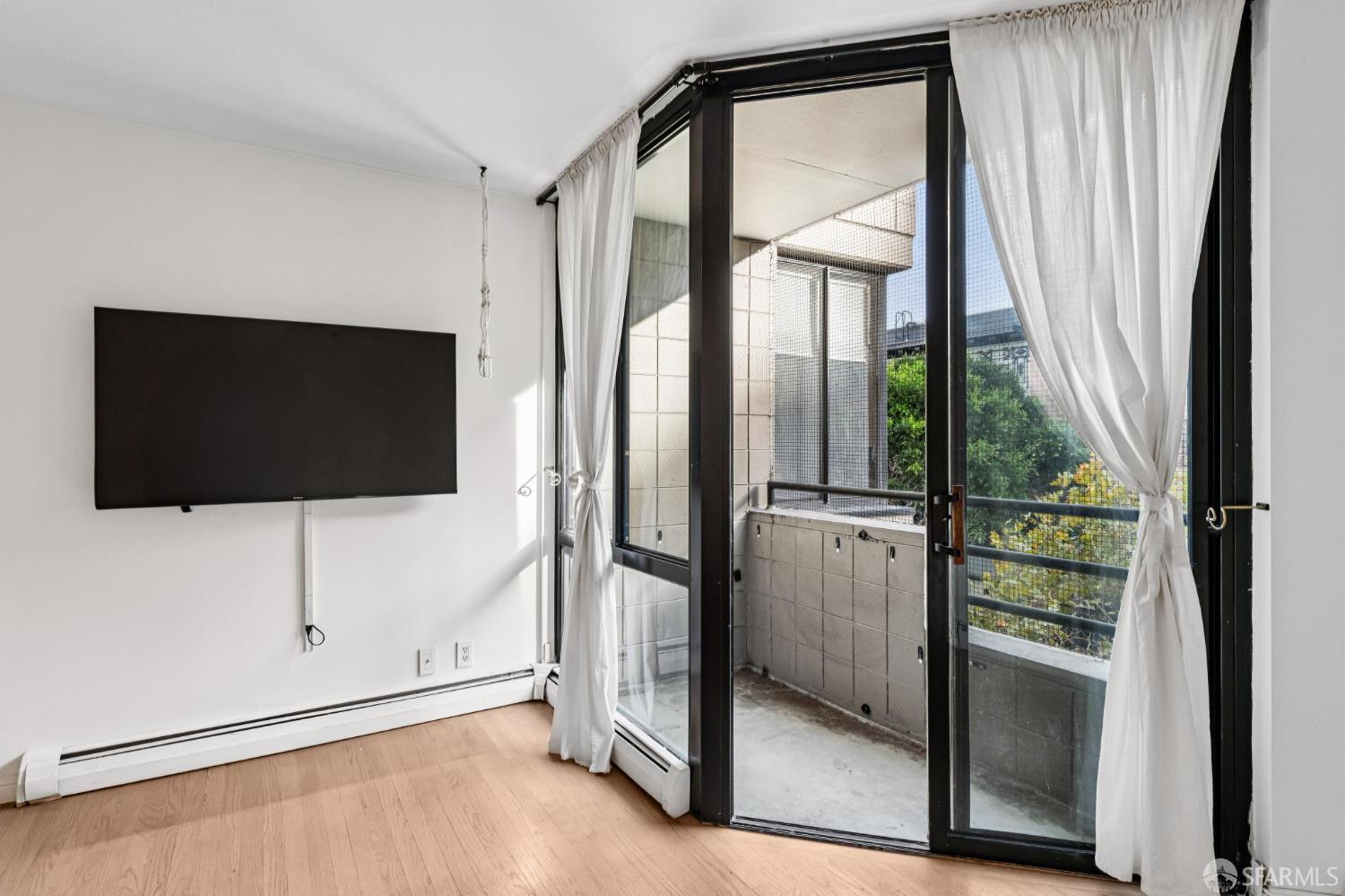 Detail Gallery Image 9 of 27 For 900 Bush St #309,  San Francisco,  CA 94109 - 1 Beds | 1 Baths