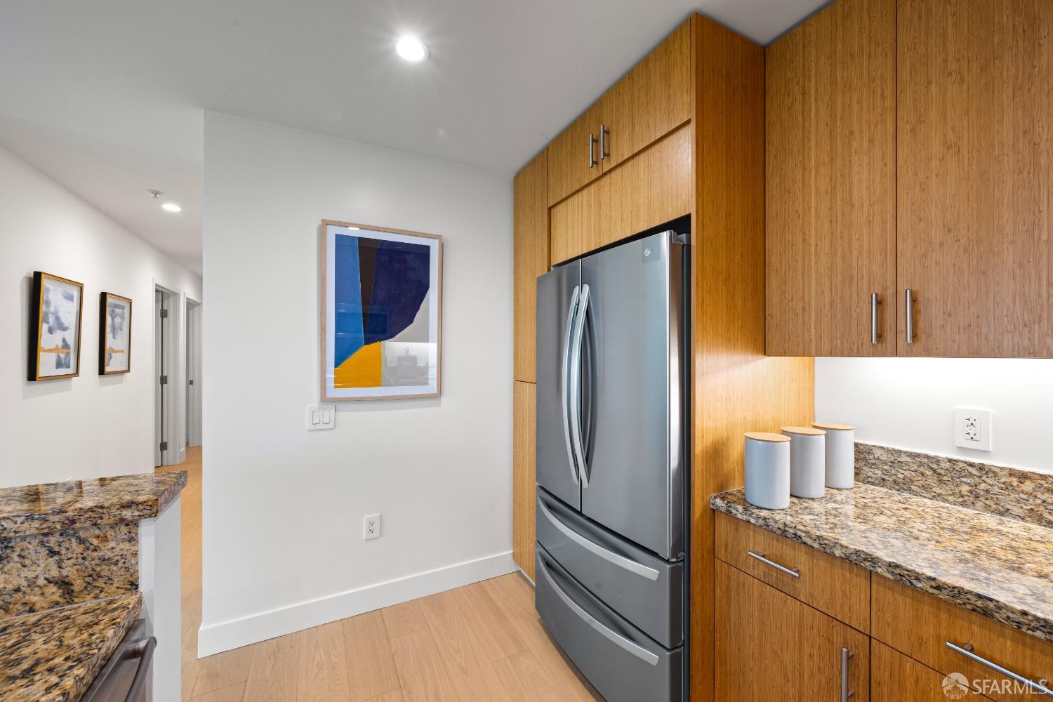 Photo #14: 425075964 Listing: Photo #14