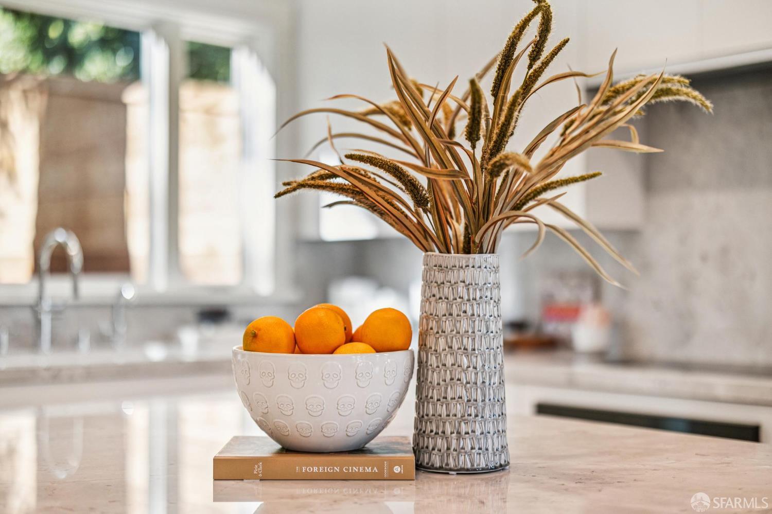 Detail Gallery Image 17 of 53 For 95 Nordhoff St, San Francisco,  CA 94131 - 4 Beds | 5 Baths