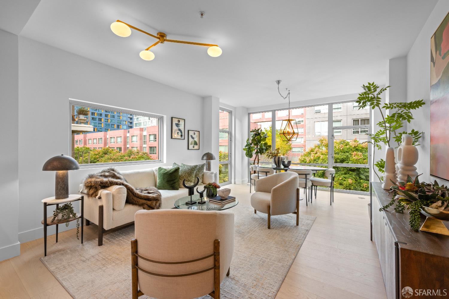 235 Berry Street # 417