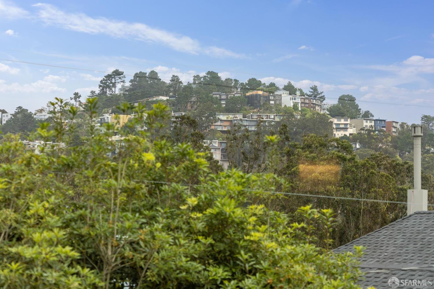 Detail Gallery Image 33 of 53 For 95 Nordhoff St, San Francisco,  CA 94131 - 4 Beds | 5 Baths