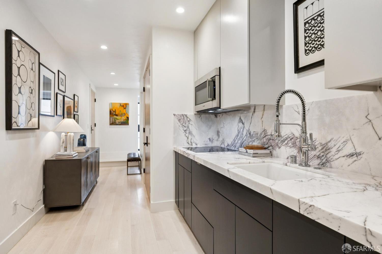 Detail Gallery Image 46 of 53 For 95 Nordhoff St, San Francisco,  CA 94131 - 4 Beds | 5 Baths