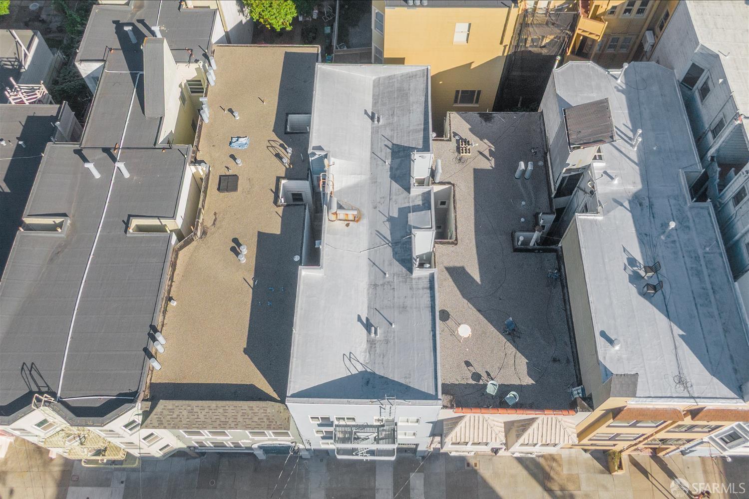 Detail Gallery Image 25 of 27 For 1520 Leavenworth St, San Francisco,  CA 94109 - – Beds | – Baths