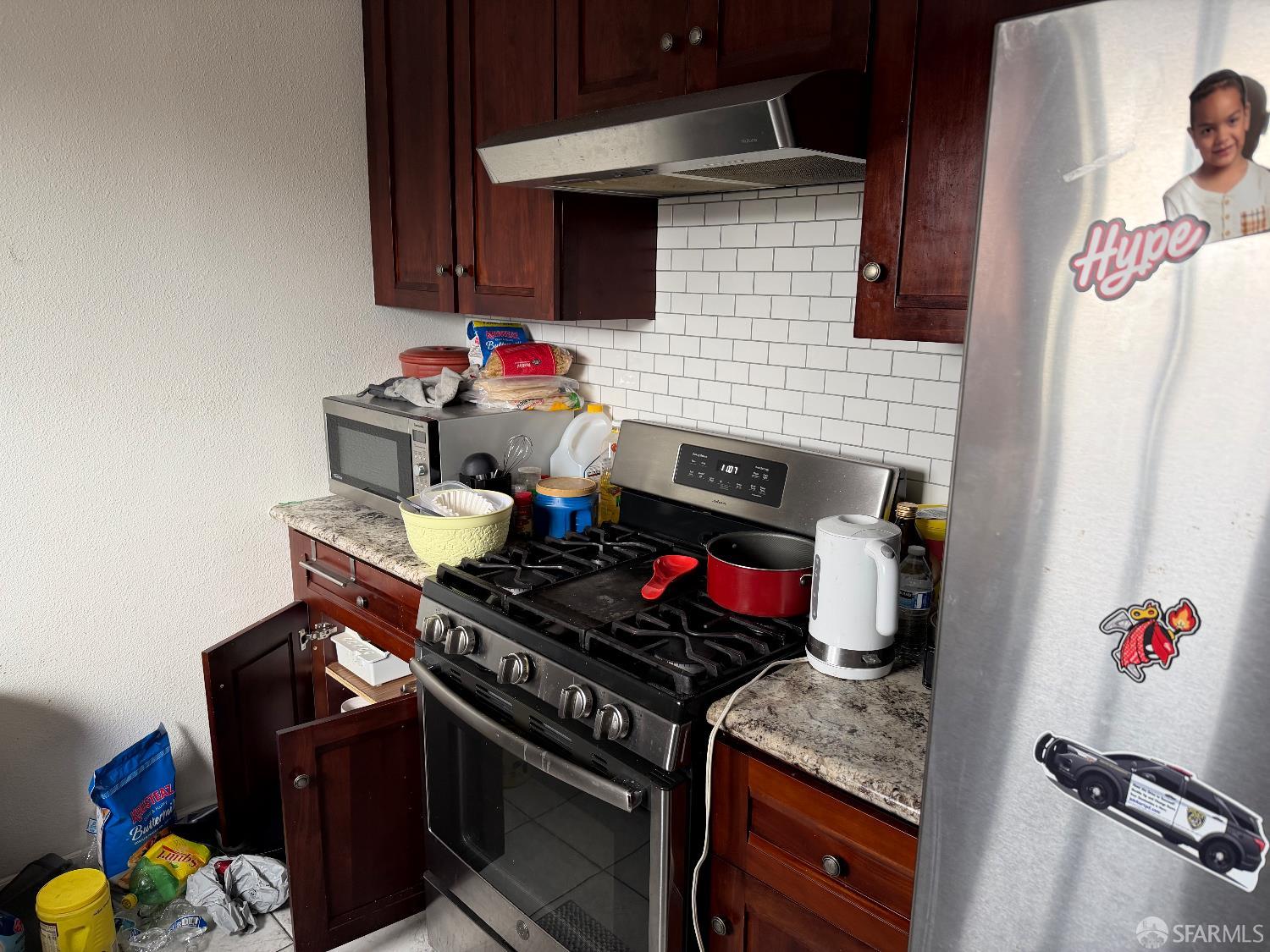 Detail Gallery Image 8 of 32 For 462 Milton Ave, San Bruno,  CA 94066 - – Beds | – Baths