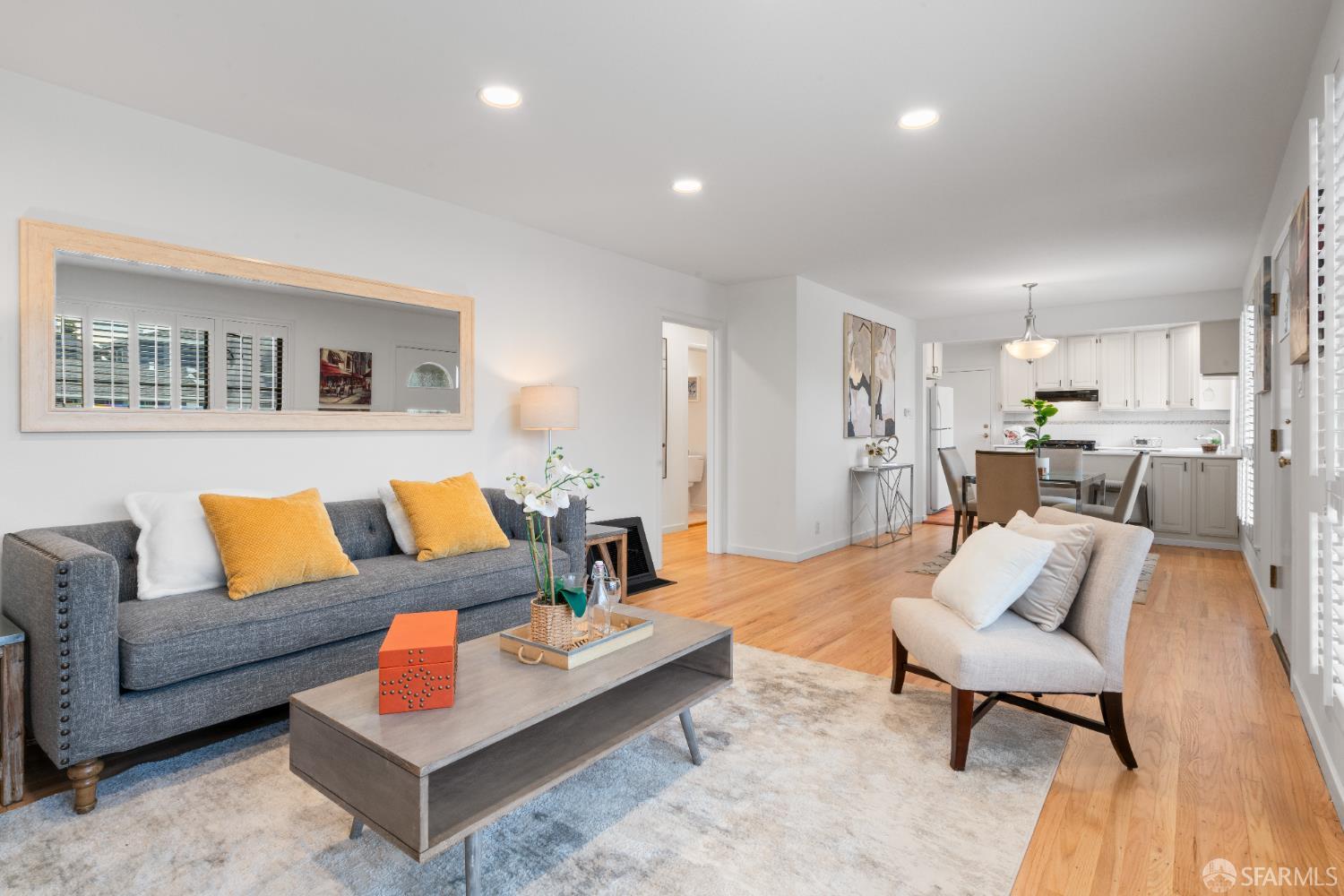 Detail Gallery Image 2 of 17 For 700 Southwood Dr, South San Francisco,  CA 94080 - 3 Beds | 1 Baths