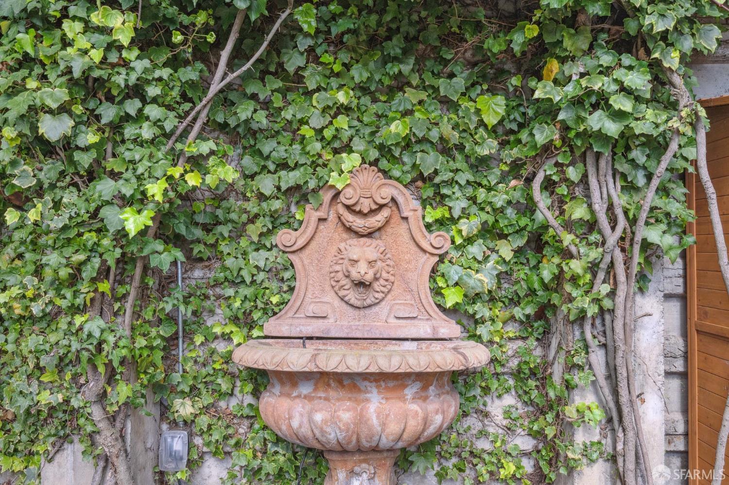 Detail Gallery Image 37 of 45 For 226 Roosevelt Way a,  San Francisco,  CA 94114 - 3 Beds | 2 Baths