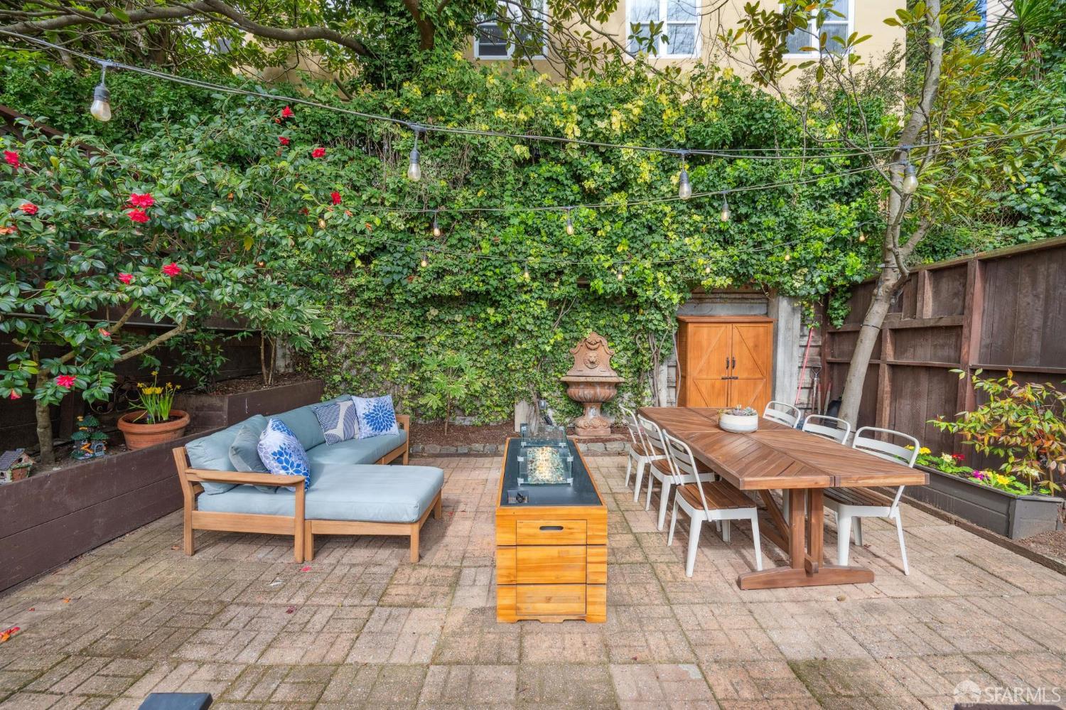 Detail Gallery Image 33 of 45 For 226 Roosevelt Way a,  San Francisco,  CA 94114 - 3 Beds | 2 Baths