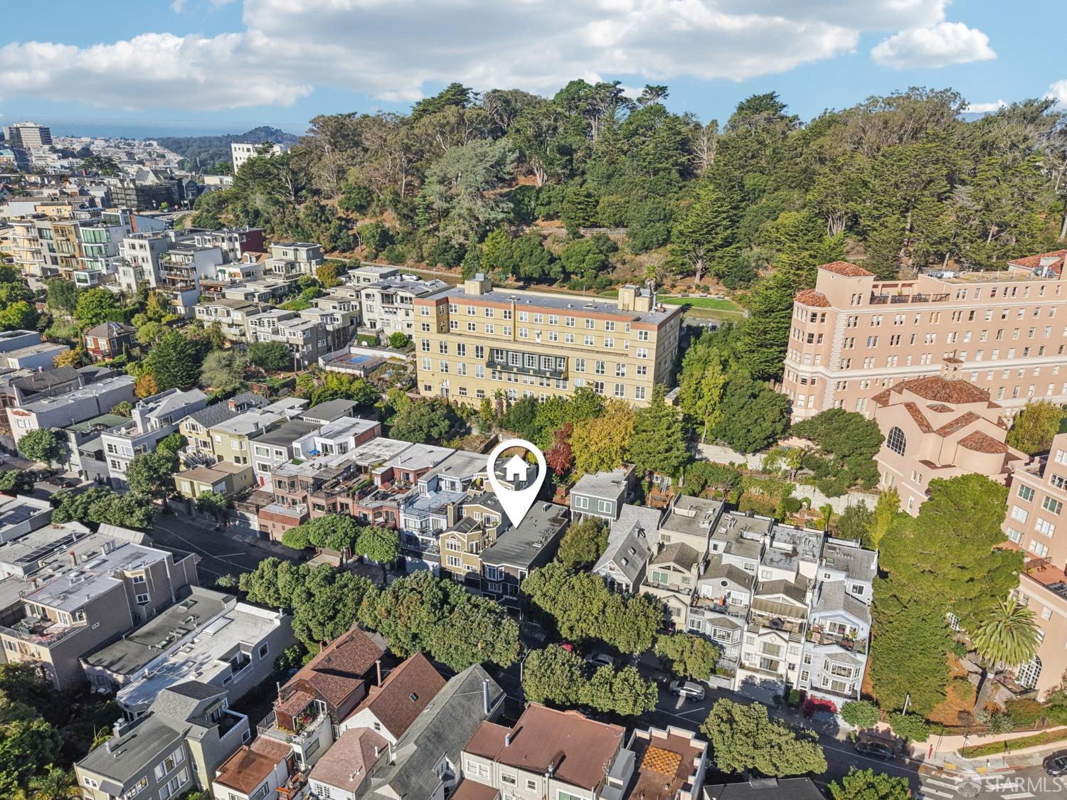 Detail Gallery Image 43 of 45 For 226 Roosevelt Way a,  San Francisco,  CA 94114 - 3 Beds | 2 Baths