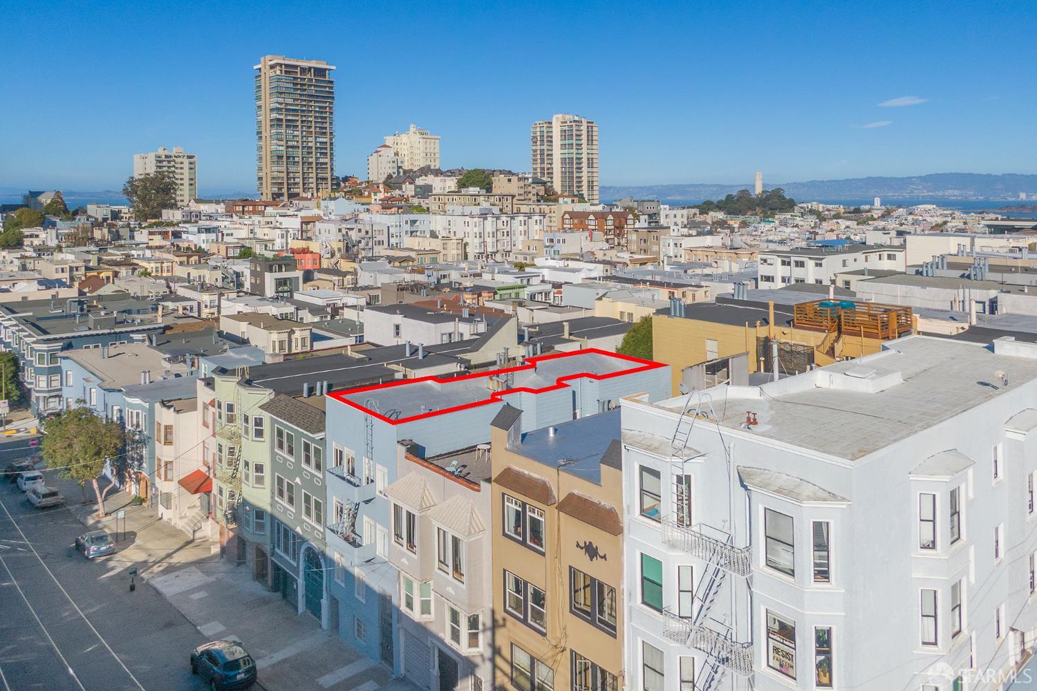 Detail Gallery Image 4 of 27 For 1520 Leavenworth St, San Francisco,  CA 94109 - – Beds | – Baths