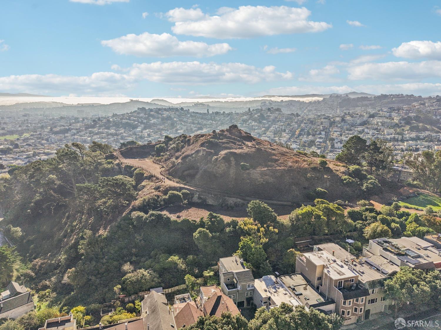Detail Gallery Image 45 of 45 For 226 Roosevelt Way a,  San Francisco,  CA 94114 - 3 Beds | 2 Baths