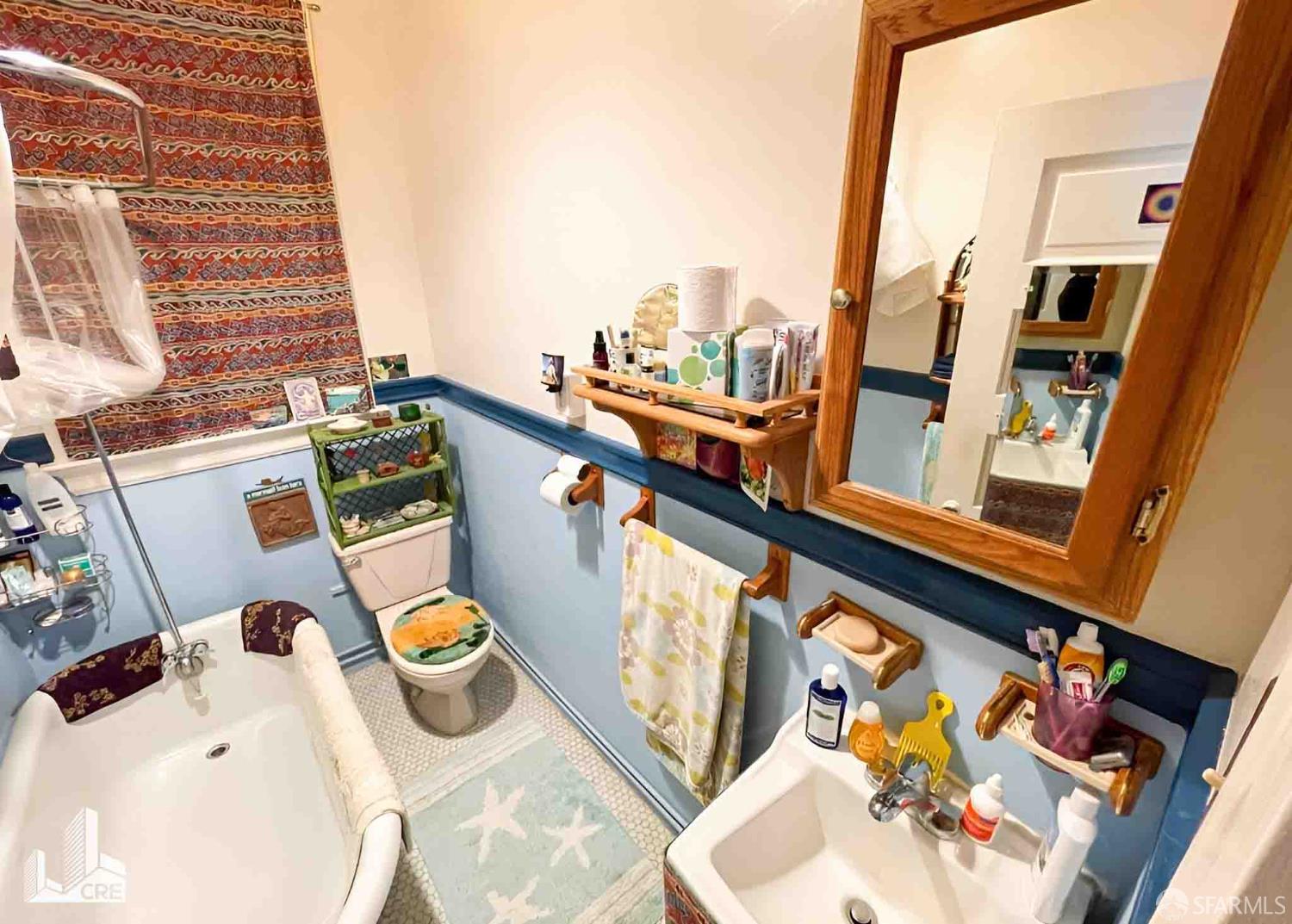 Detail Gallery Image 5 of 9 For 1364 47th Ave, San Francisco,  CA 94122 - – Beds | – Baths