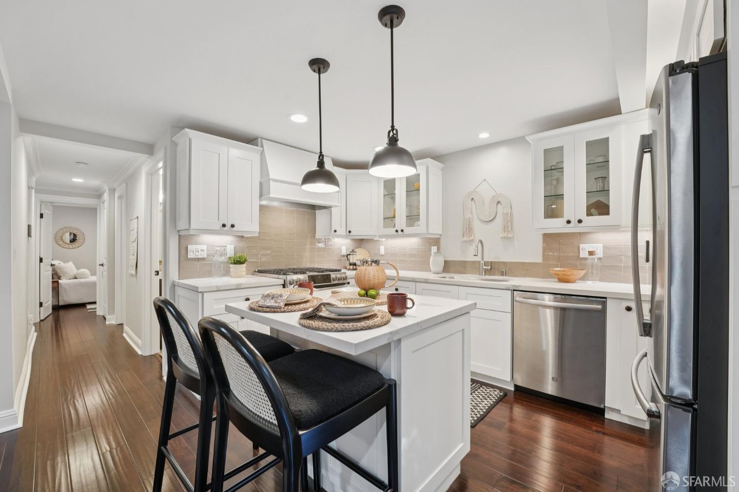 Detail Gallery Image 15 of 45 For 226 Roosevelt Way a,  San Francisco,  CA 94114 - 3 Beds | 2 Baths