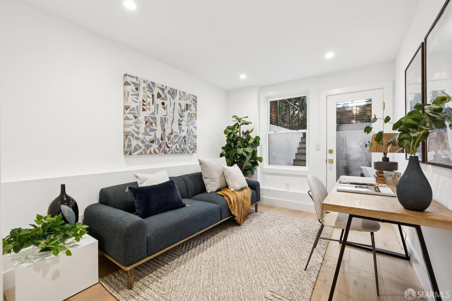 Detail Gallery Image 13 of 17 For 538 Page St a,  San Francisco,  CA 94117 - 3 Beds | 2 Baths