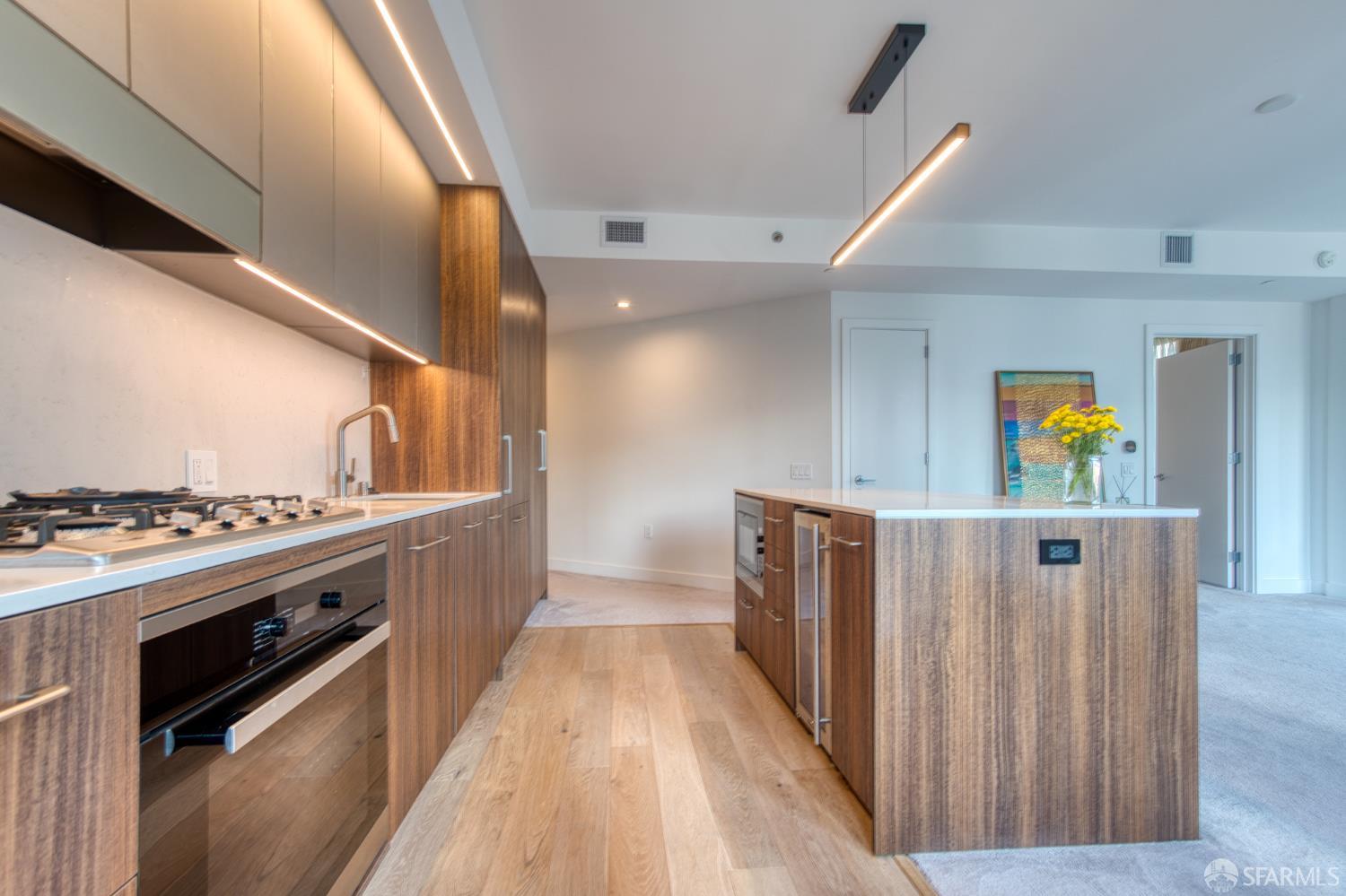 Detail Gallery Image 5 of 11 For 280 Spear St 9c,  San Francisco,  CA 94105 - 2 Beds | 2 Baths