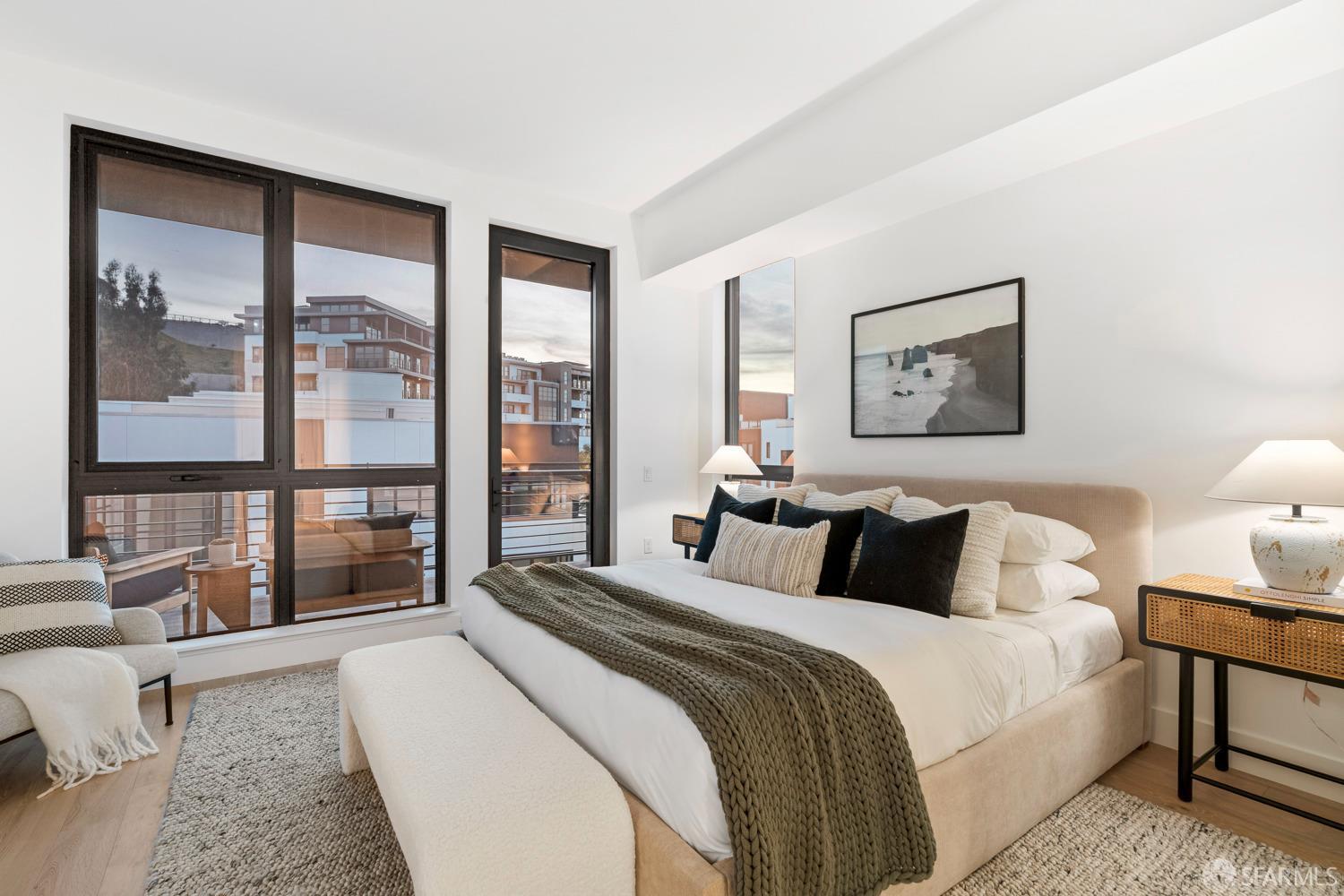 Detail Gallery Image 11 of 60 For 1 Bristol Ct #521,  San Francisco,  CA 94130 - 2 Beds | 2 Baths