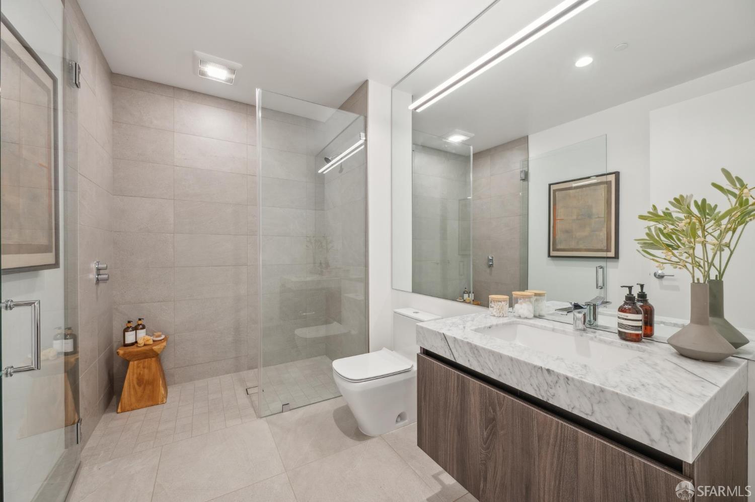 Detail Gallery Image 25 of 60 For 1 Bristol Ct #521,  San Francisco,  CA 94130 - 2 Beds | 2 Baths